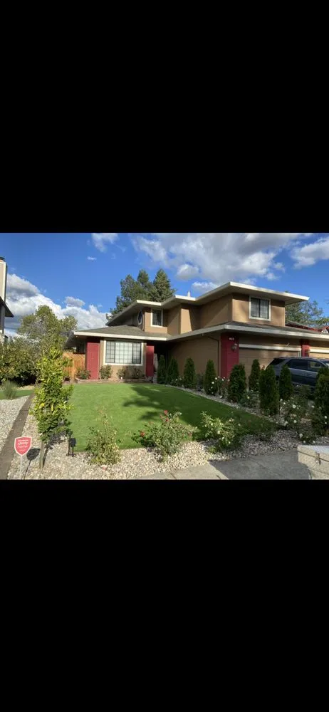 Top-rated garden landscaping with custom design in Rohnert Park, CA by Contreras Landscape