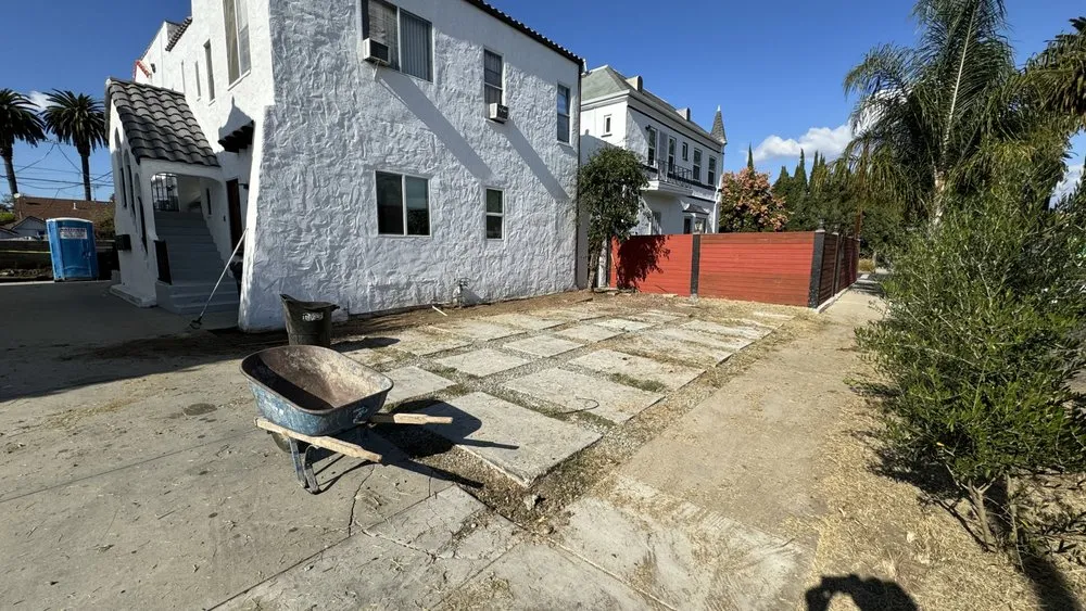 Affordable landscaping services experts serving Corona, CA - Contreras Landscaping