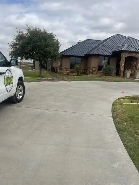 Expert landscape installation for homes in Lamesa, TX by Contreras Landscaping