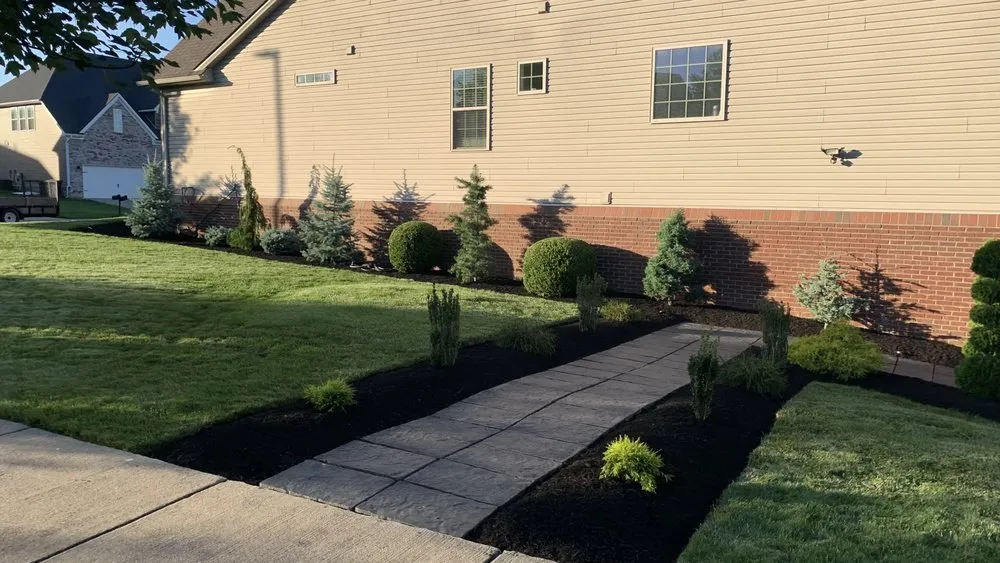 Trusted lawn mowing service for beautiful yards across Lexington, KY - Contreras Landscaping