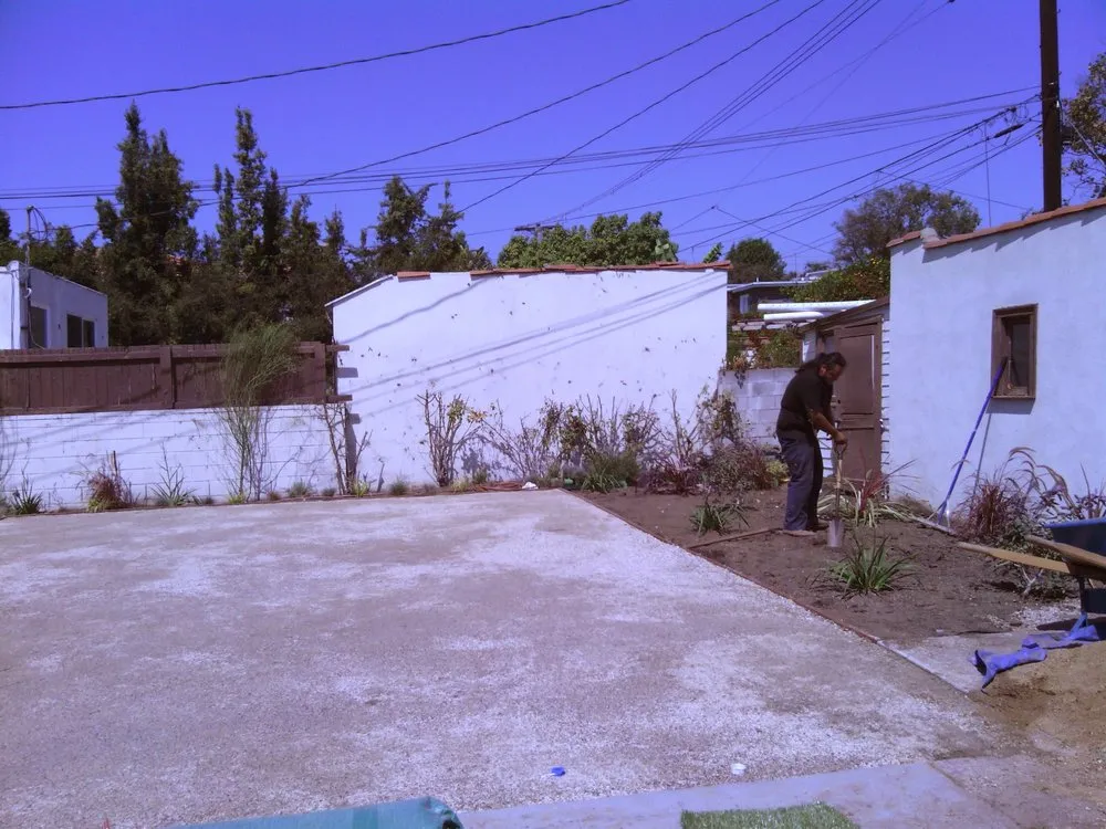 Affordable yard maintenance in Fresno, CA - Contreras Lawn Care