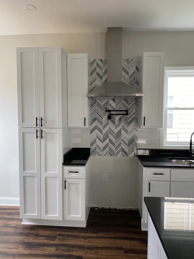 Affordable lawn care service near you in Dumfries, VA by Contreras Remodeling