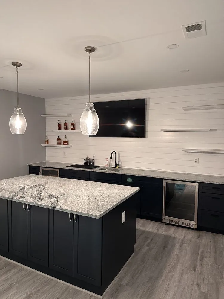 Reliable lawn mowing service in Dumfries, VA - Contreras Remodeling