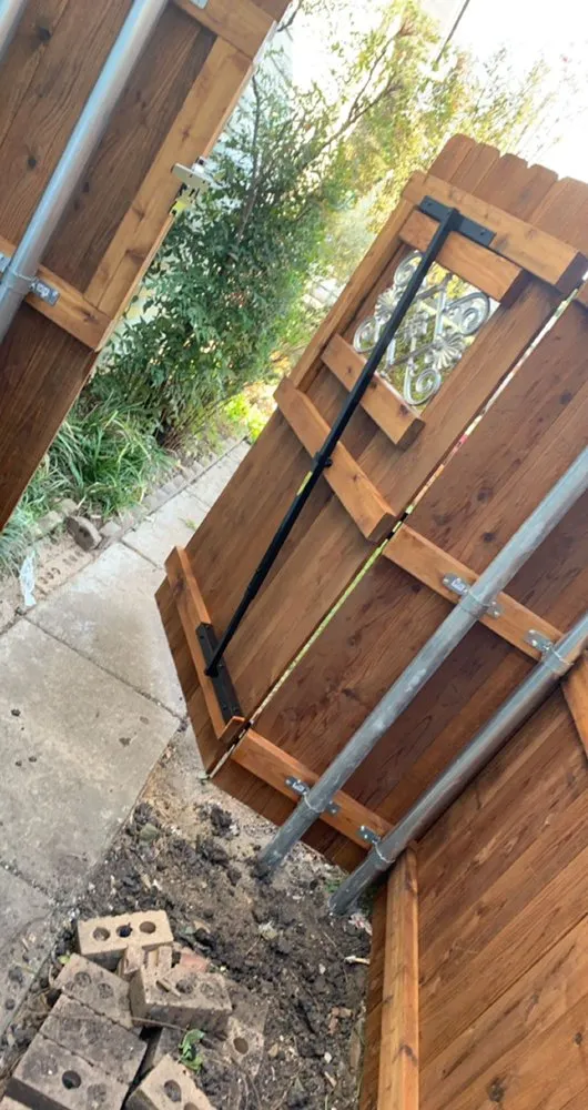 Local landscaping services for residential properties in Fort Worth, TX by Contreras Stone