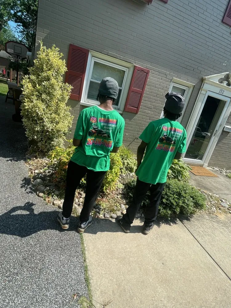 Top-rated lawn care service for beautiful yards in Philadelphia, PA by Cookies Lawncare