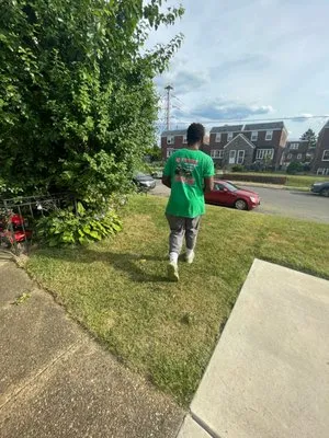 Cookies Lawncare Logo