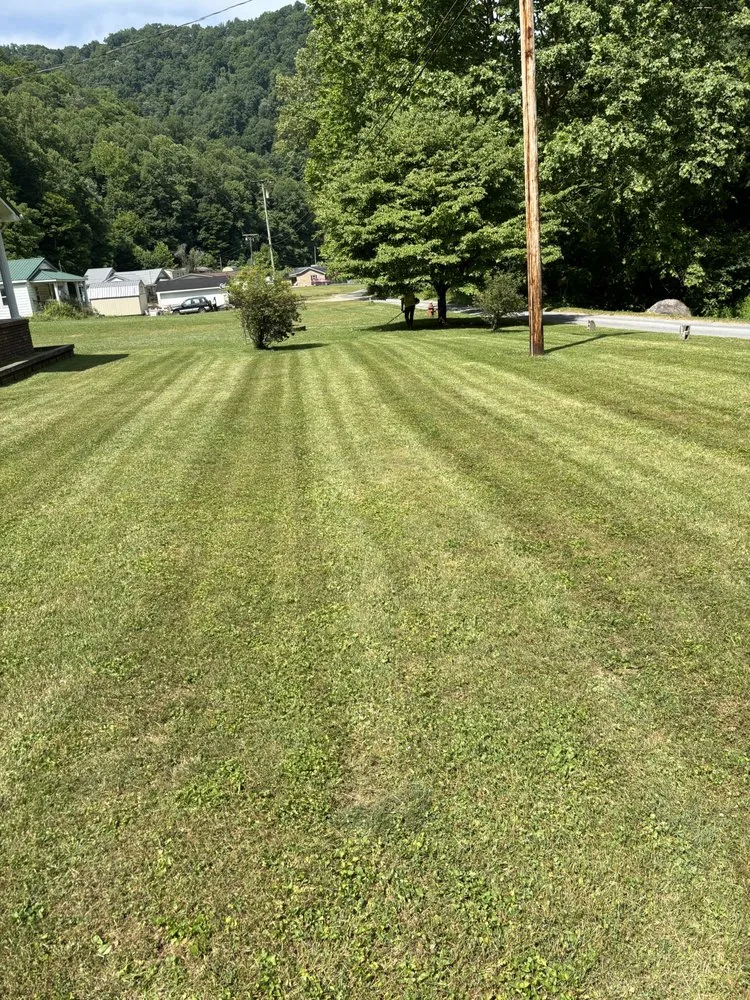 Professional garden landscaping in Brenton, WV by Cooks Lawncare