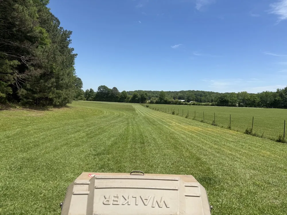 Reliable yard maintenance in Douglasville, GA - Coolscapes