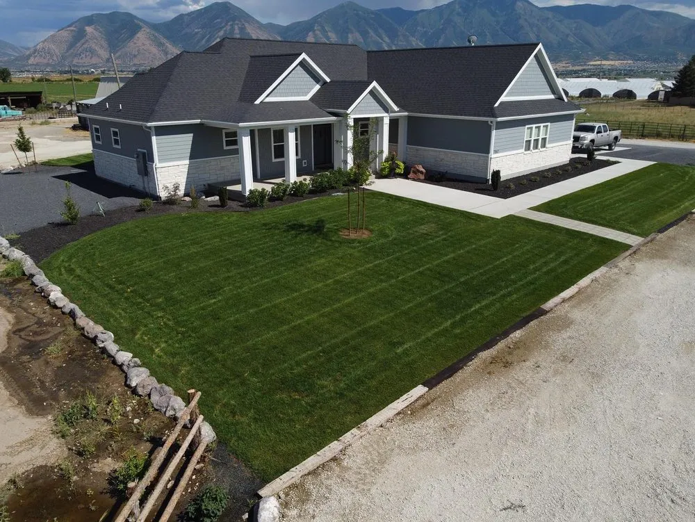 Reliable lawn care service experts serving Benjamin, UT - Coombs Outdoor Living