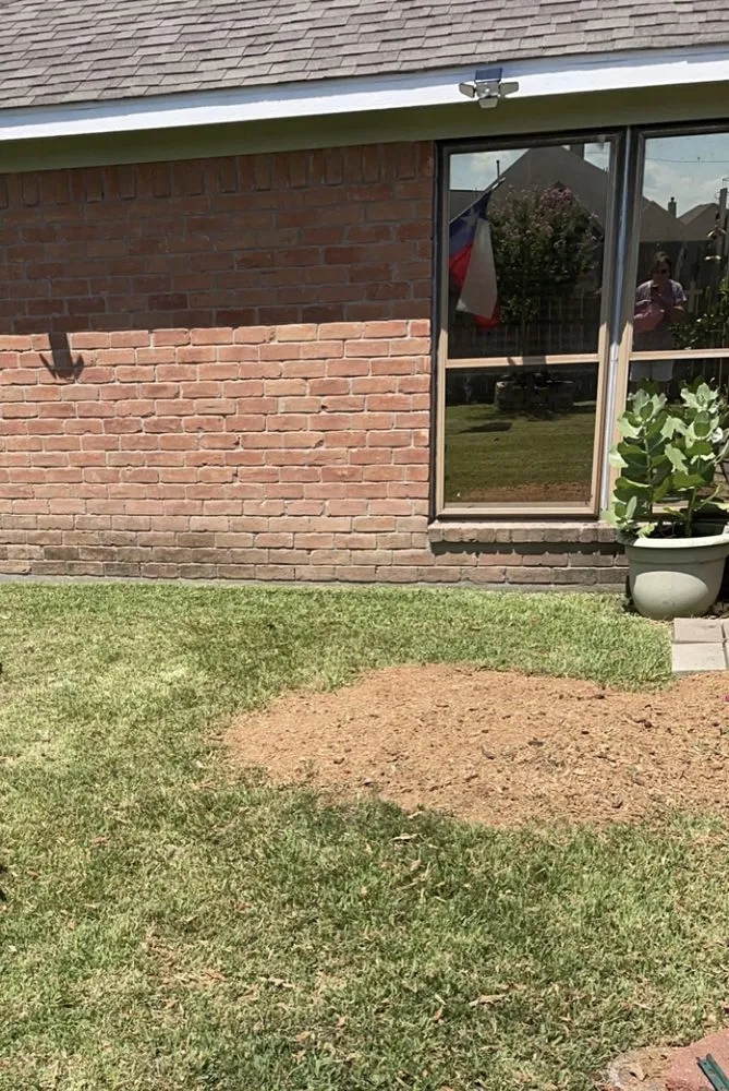 Custom residential landscaping in League City, TX by Cooney Stump Grinding