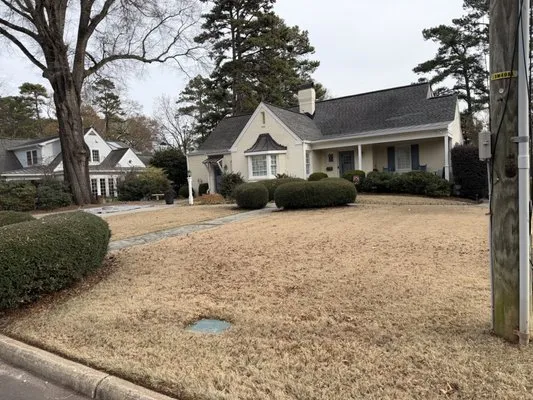 Coonradts Lawncare Logo