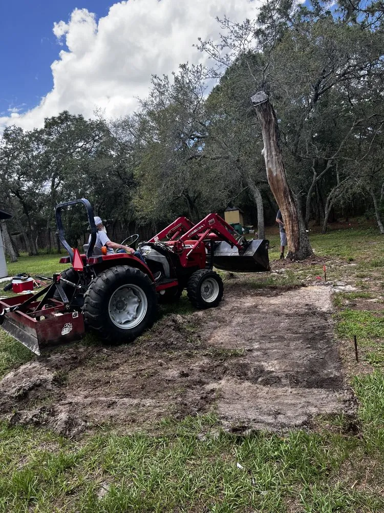 Top-rated yard cleanup service experts serving Brooksville, FL - Cooper-Adams