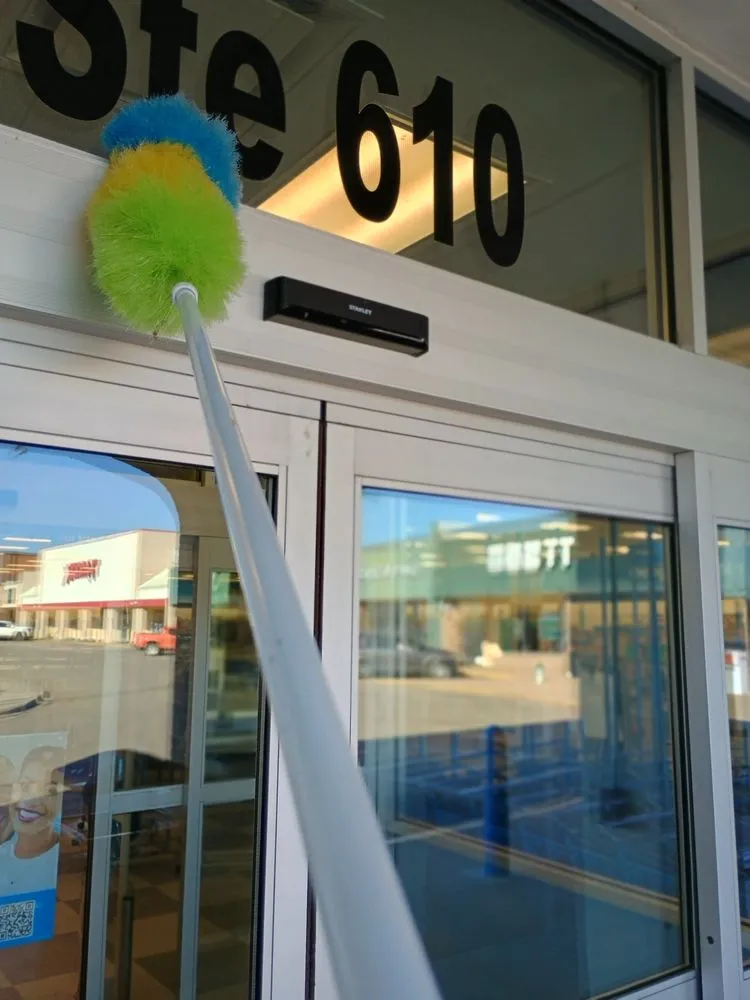 Affordable lawn care service experts serving Paris, TX - Cooper Janitorial Service