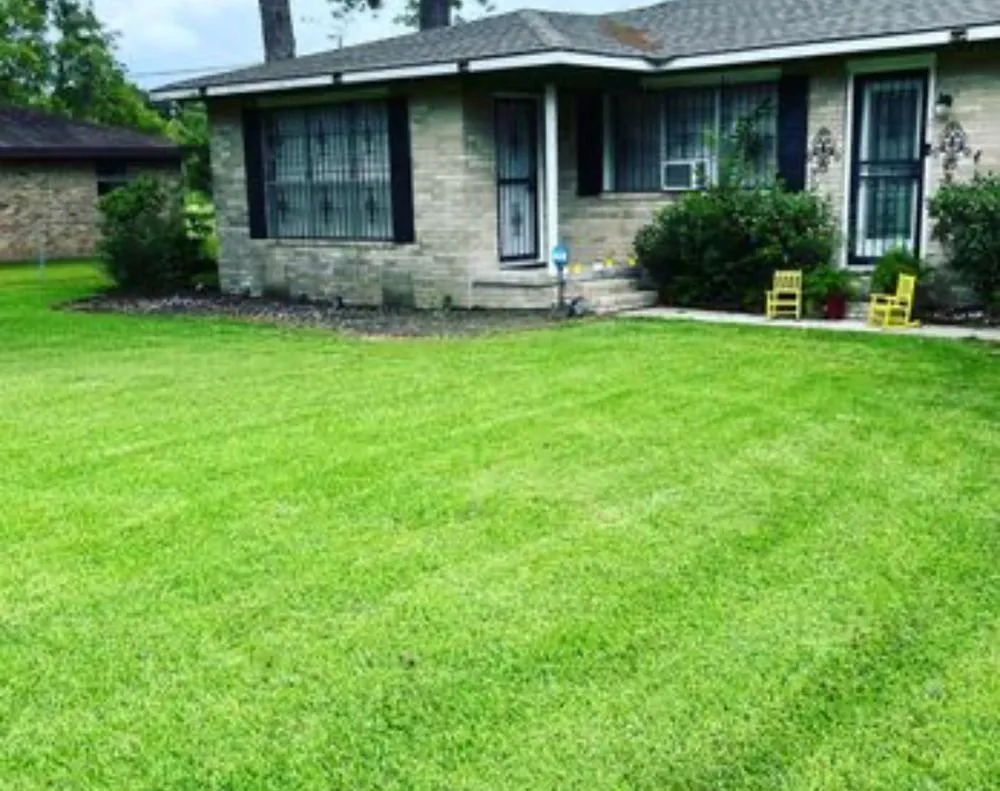 Trusted lawn mowing service in Hammond, LA by Cooper Lawn Care