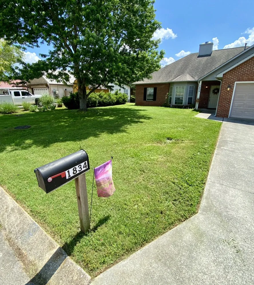 Affordable residential landscaping in Maryville, TN by Cooper Lawn Care