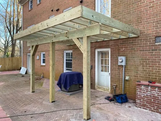 Cooper's Decks & Landscaping Logo