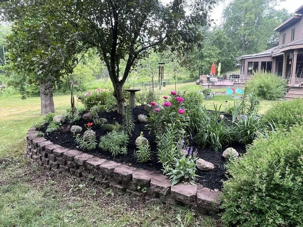 Trusted garden landscaping in Fountain, MI - Coopers Lawn Care