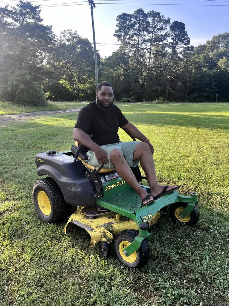 Top-rated outdoor landscaping for year-round maintenance in Shreveport, LA by Coopers Lawn Care Services