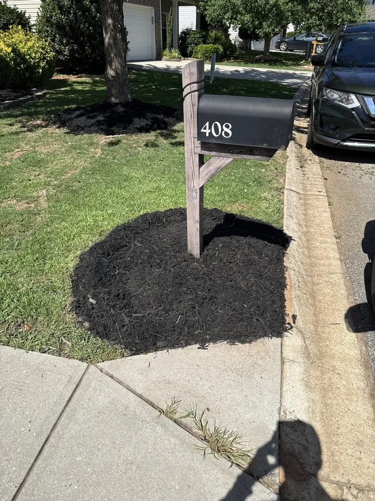 Top-rated garden landscaping for year-round maintenance in Greer, SC by Cooper’s Lawncare & Maintenance