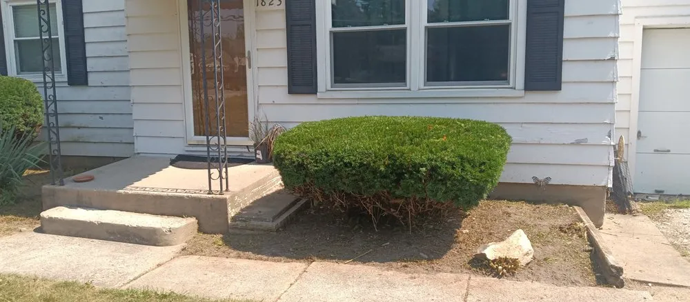 Local landscape installation experts serving Fort Wayne, IN - Coops-Touch