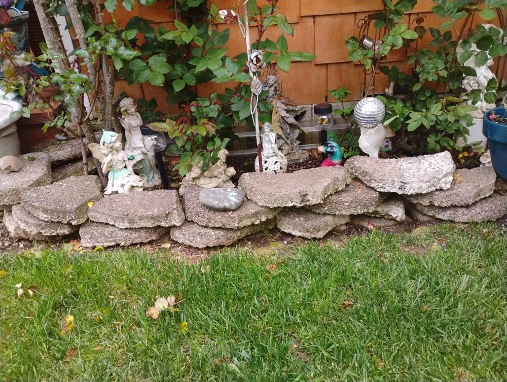 Expert lawn care service in Coos Bay, OR - Coos Bay Yard Maintenance