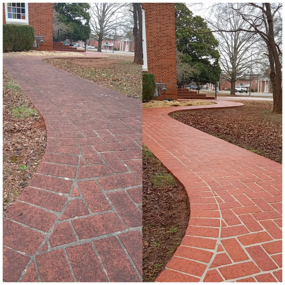 Reliable residential landscaping for homes across Anniston, AL - Copeland's Pristine Pressure Washing