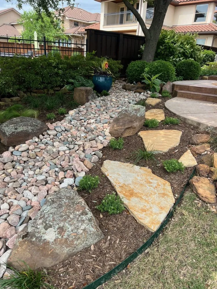 Reliable garden landscaping in Coppell, TX by Coppell Lawn and Garden