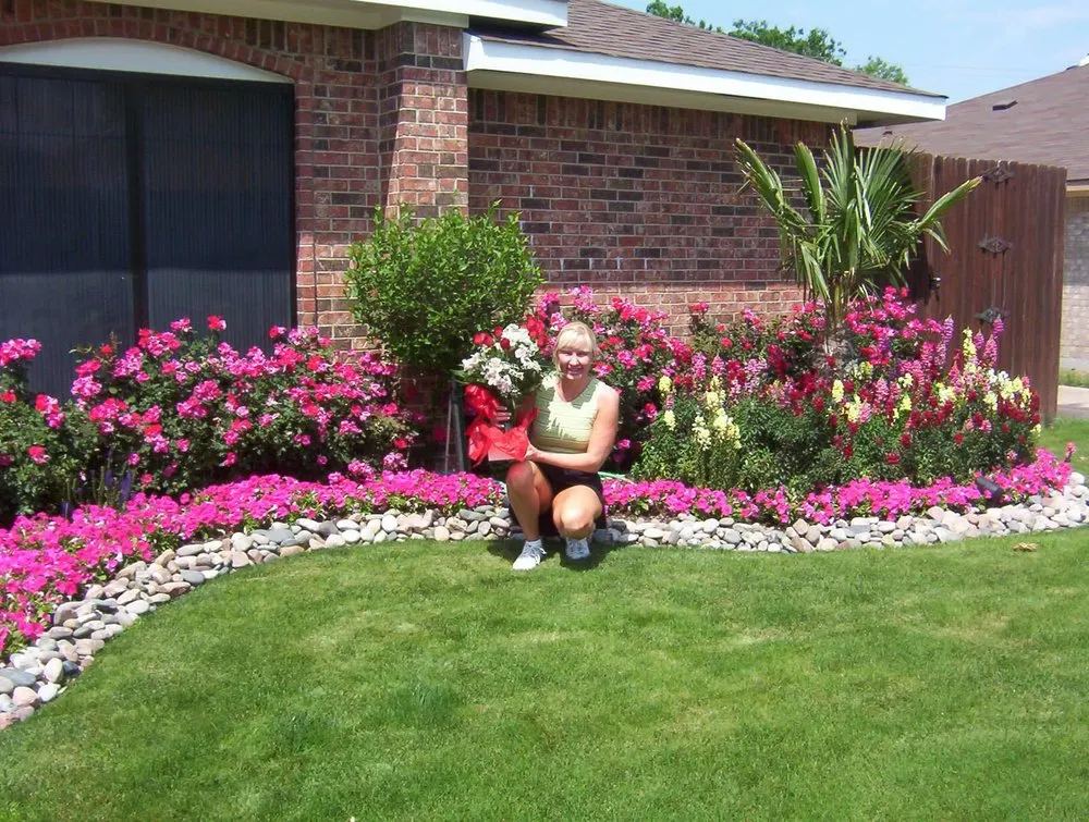 Local yard maintenance in Coppell, TX by Coppell Lawn and Garden