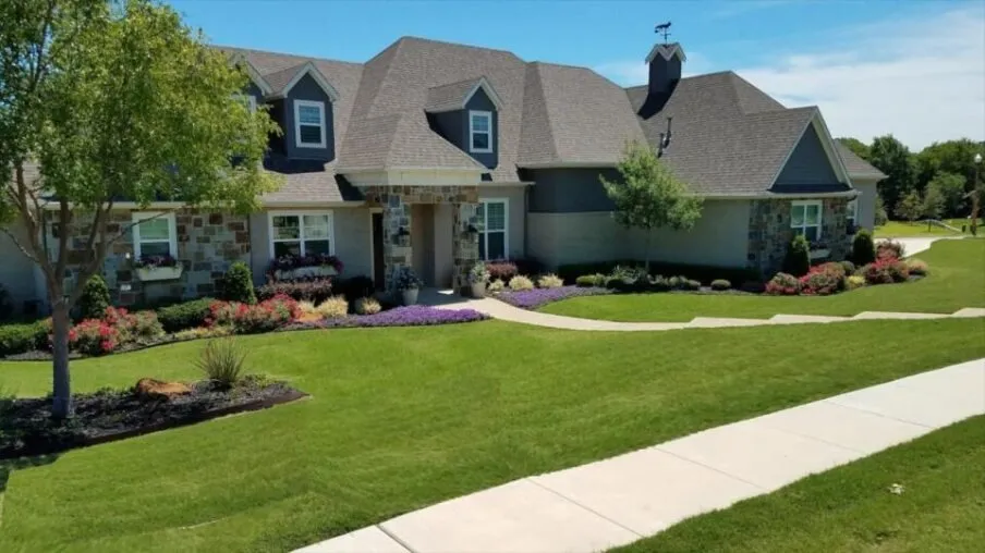Custom lawn care service in Coppell, TX by Coppell Lawn and Garden