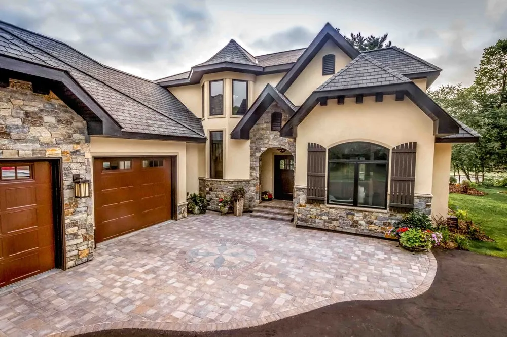 Custom garden landscaping for beautiful yards across Nisswa, MN - Copper Creek