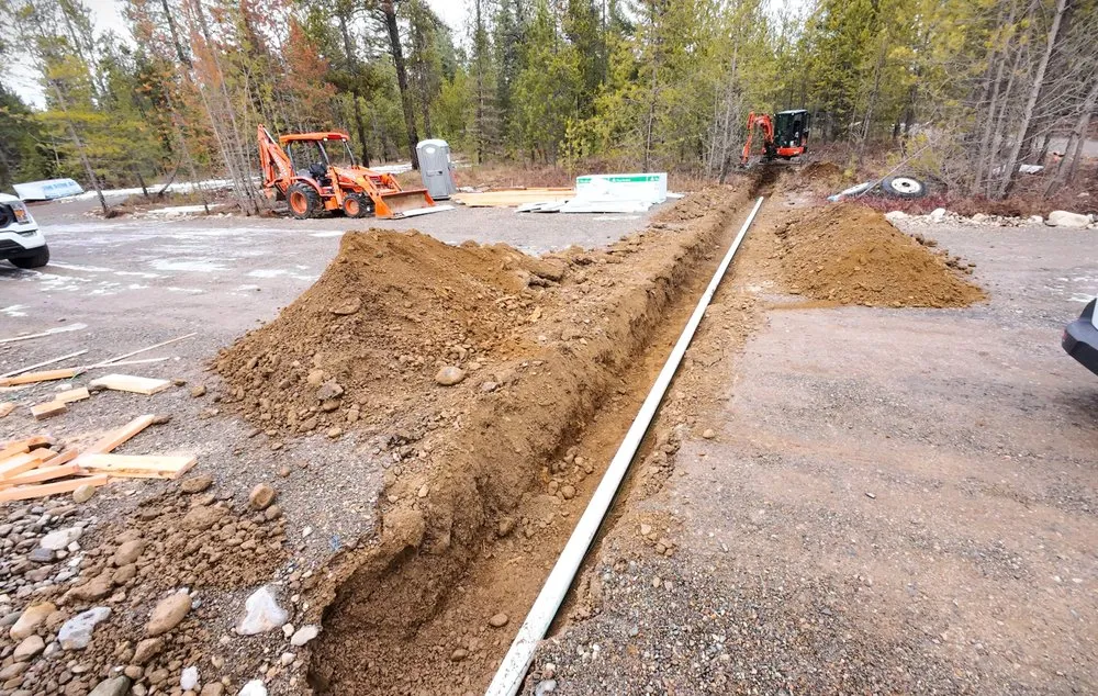 Expert lawn care service with custom design in Washington, UT by Copper Ridge Enterprises