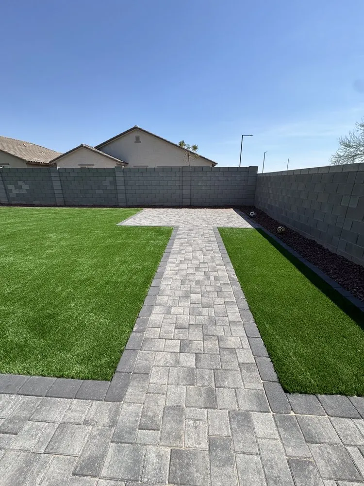 Expert garden landscaping in Tolleson, AZ - Copper State Grading & Hardscape