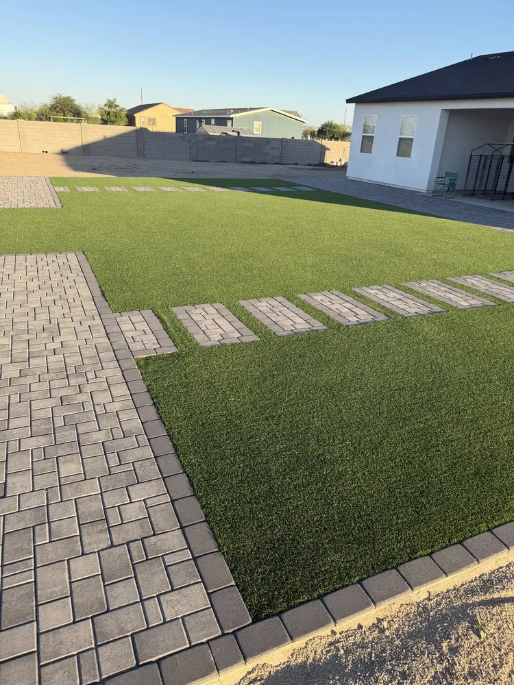 Affordable garden landscaping experts serving Tolleson, AZ - Copper State Grading & Hardscape