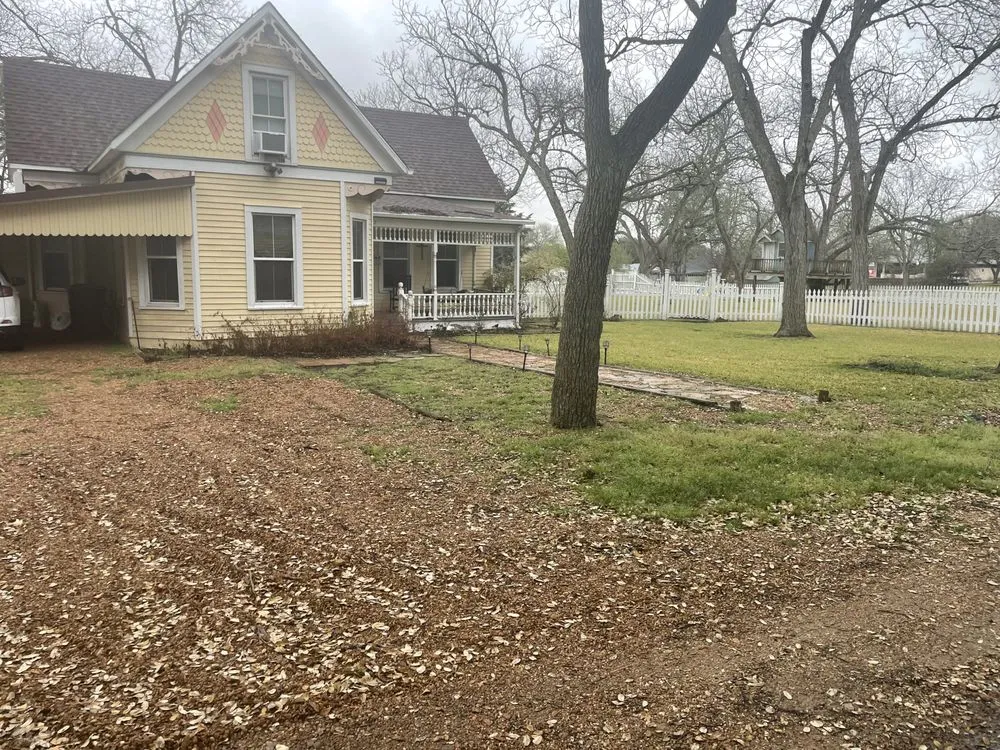 Affordable lawn mowing service in Yoakum, TX by Copperhead Land Solutions