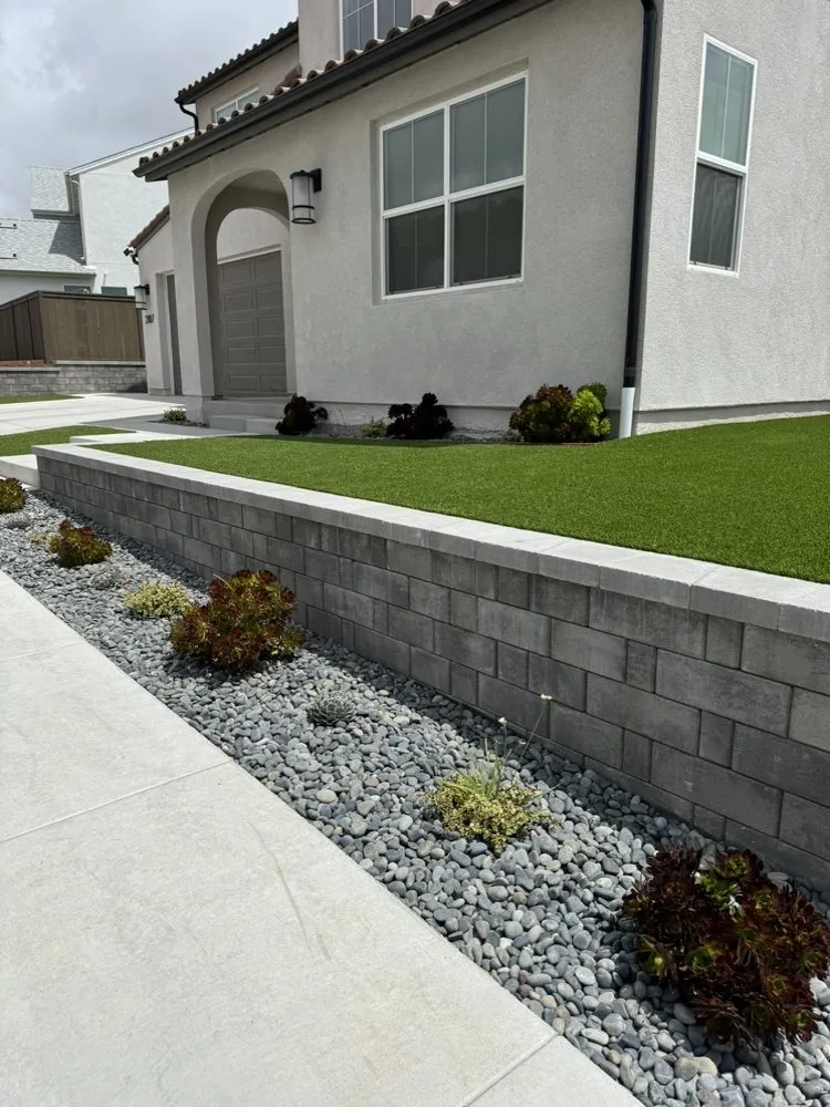Affordable landscaping services experts serving Hemet, CA - Copperhead Landscape