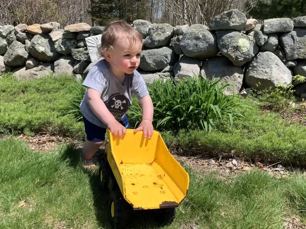 Custom lawn mowing service experts serving Charlestown, RI - Coppermyne Farm