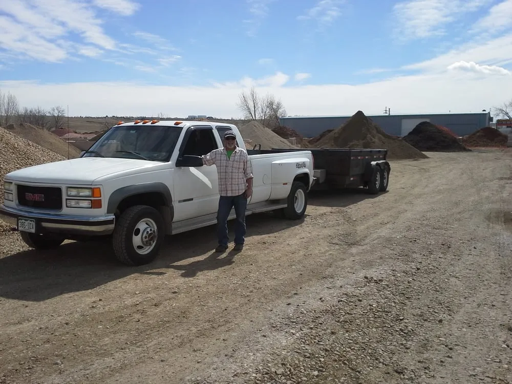 Top-rated yard cleanup service in Commerce City, CO by Cordova's Landscape