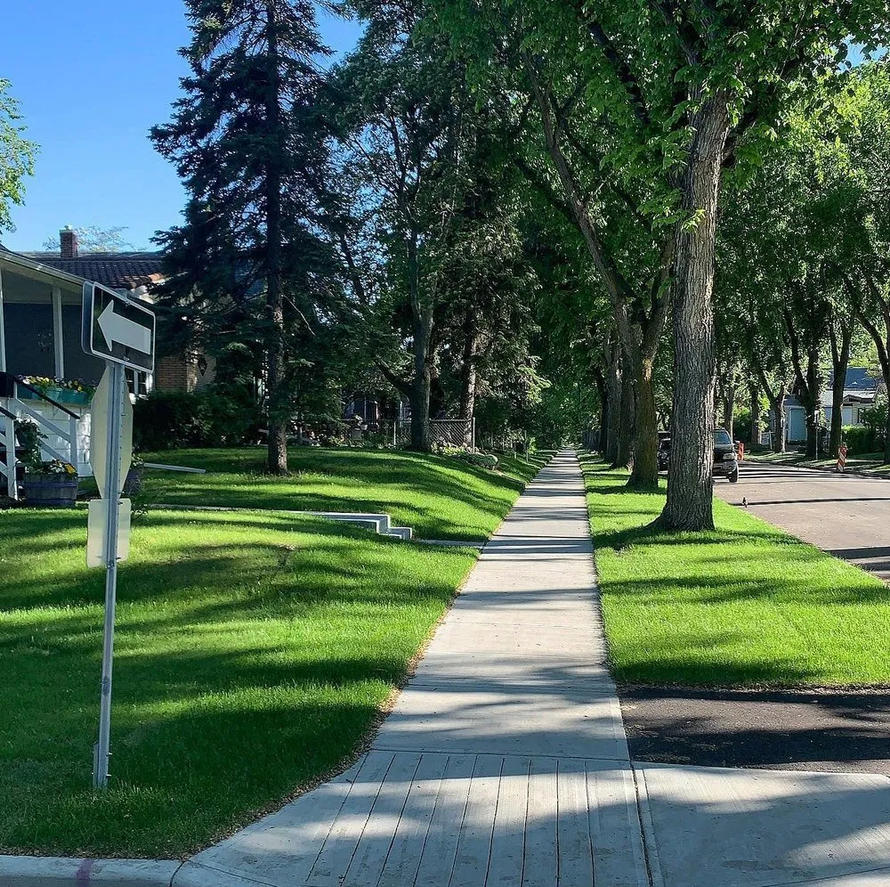 Custom landscaping services experts serving Cleveland, OH - Corlett Lawn Services