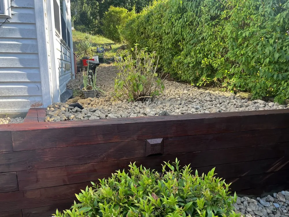 Affordable lawn mowing service for beautiful yards in Braddock, PA by CorleyServices