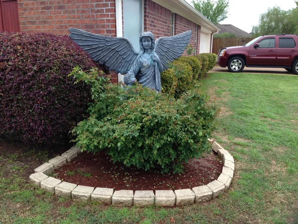 Custom lawn care service in Shreveport, LA by Cornelius Lawn & Landscaping