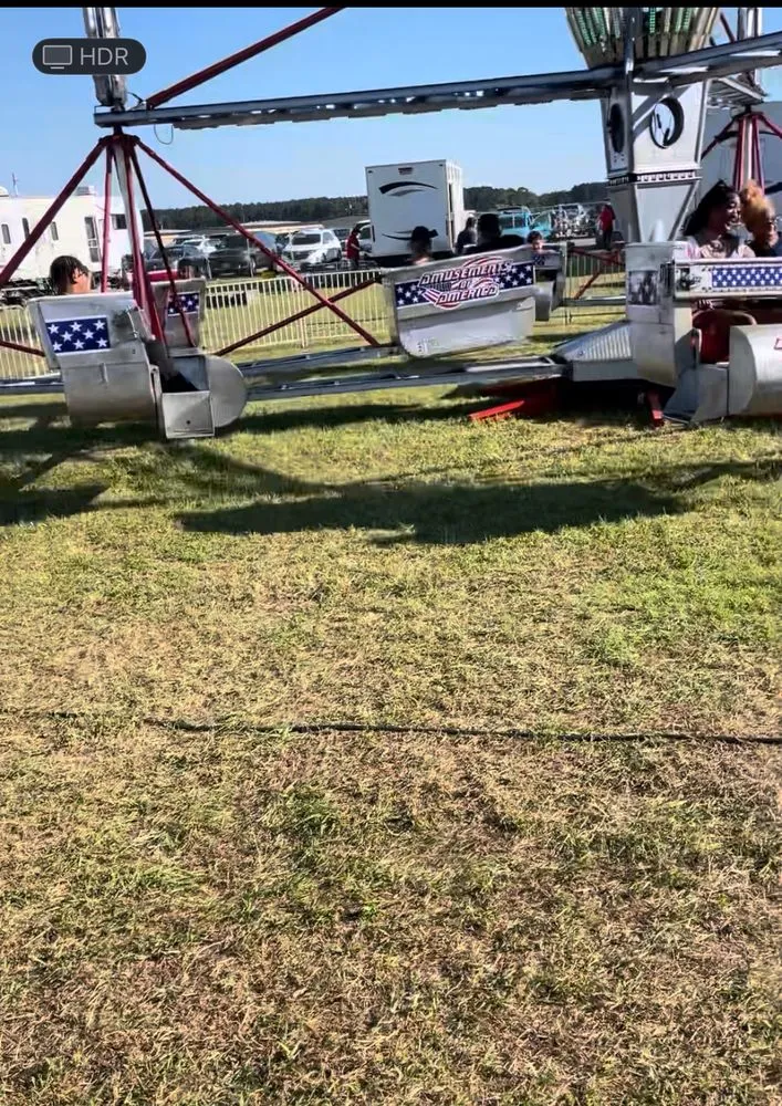 Affordable outdoor landscaping for year-round maintenance in Portsmouth, VA by Cornergreen