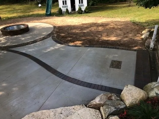 Affordable yard maintenance in Rochester, MI - Cornerstone Brick Paving & Landscape