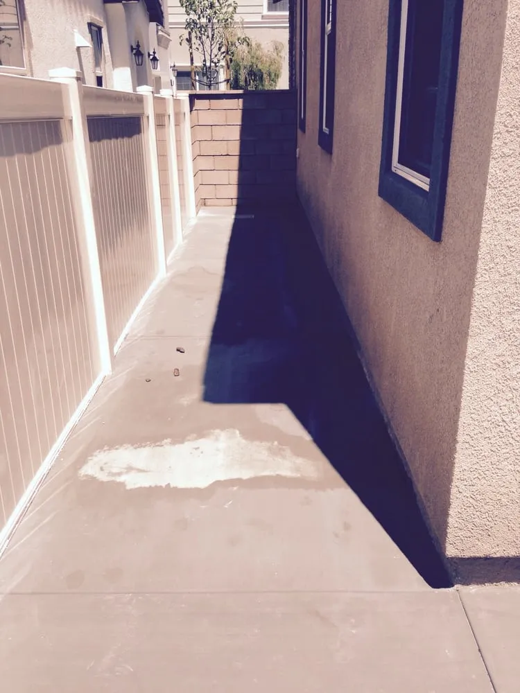 Reliable lawn care service experts serving Upland, CA - Cornerstone Construction