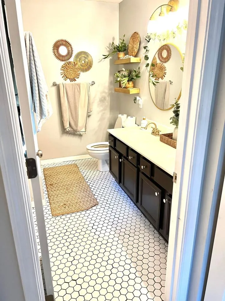 Custom landscaping services experts serving Waterloo, IL - Cornerstone Construction