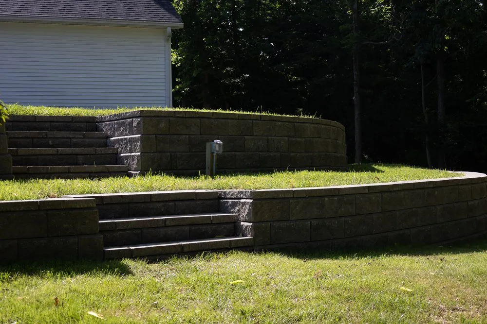 Top-rated yard cleanup service for year-round maintenance in Simpsonville, KY by Cornerstone Hardscape & Excavation