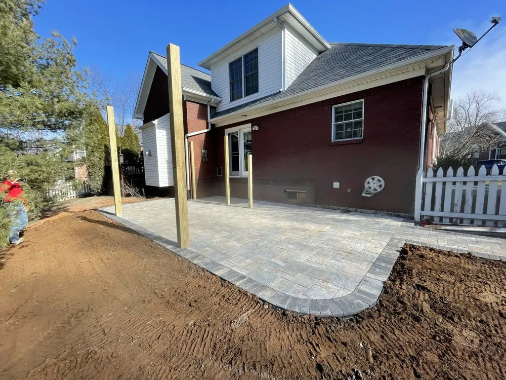 Top-rated landscape design in Simpsonville, KY - Cornerstone Hardscape & Excavation