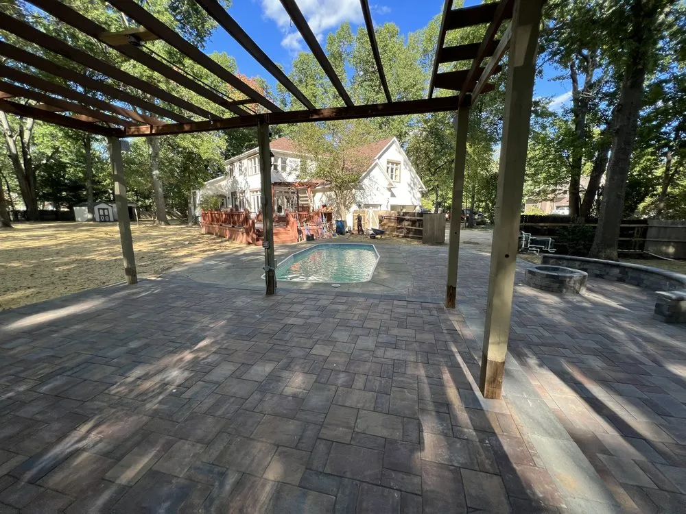 Trusted garden landscaping for residential properties in Simpsonville, KY by Cornerstone Hardscape & Excavation