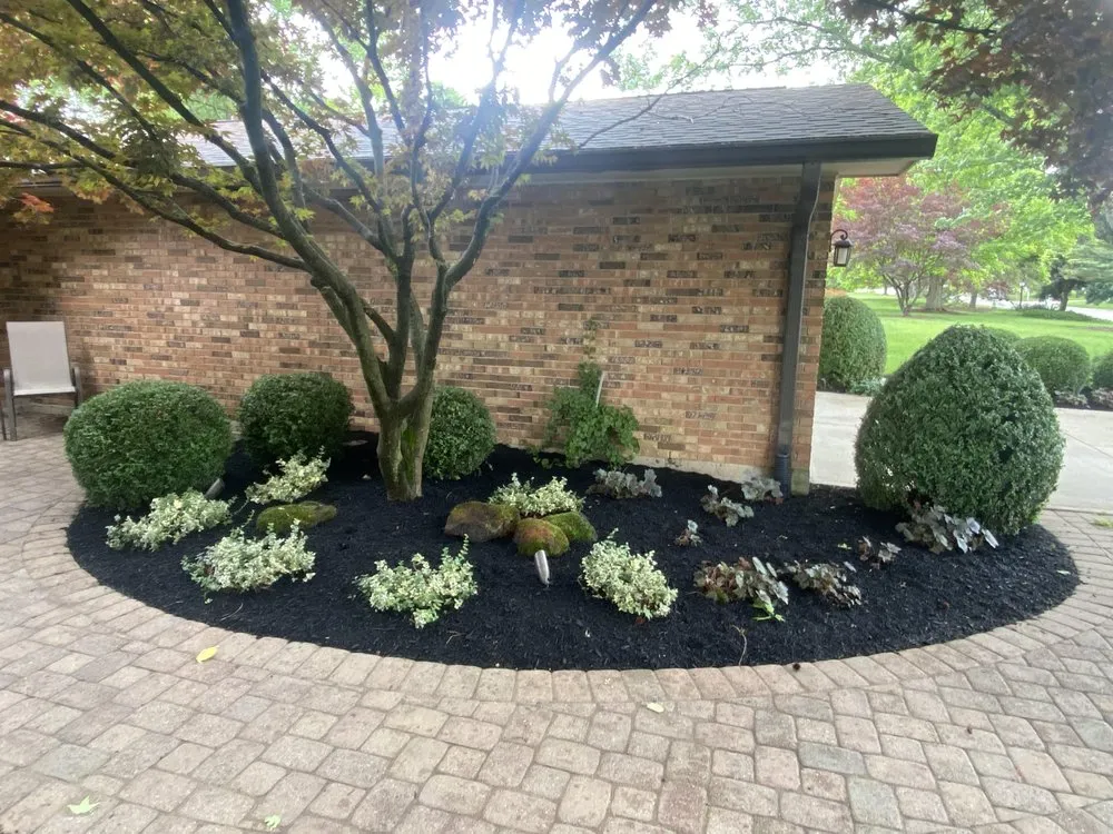 Custom residential landscaping experts serving Dayton, OH - Cornerstone Landscape & Design