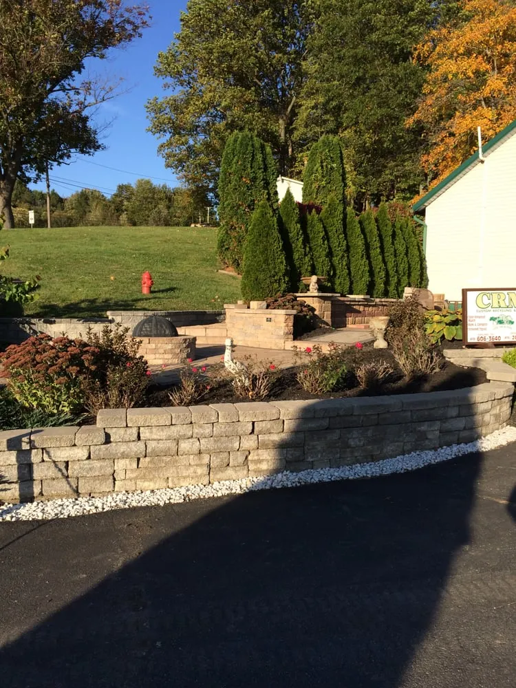 Reliable residential landscaping experts serving Ashland, OH - Cornerstone Mulch