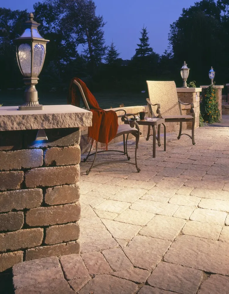 Custom lawn mowing service experts serving Elgin, IL - Cornerstone Partners Horticultural Services Company